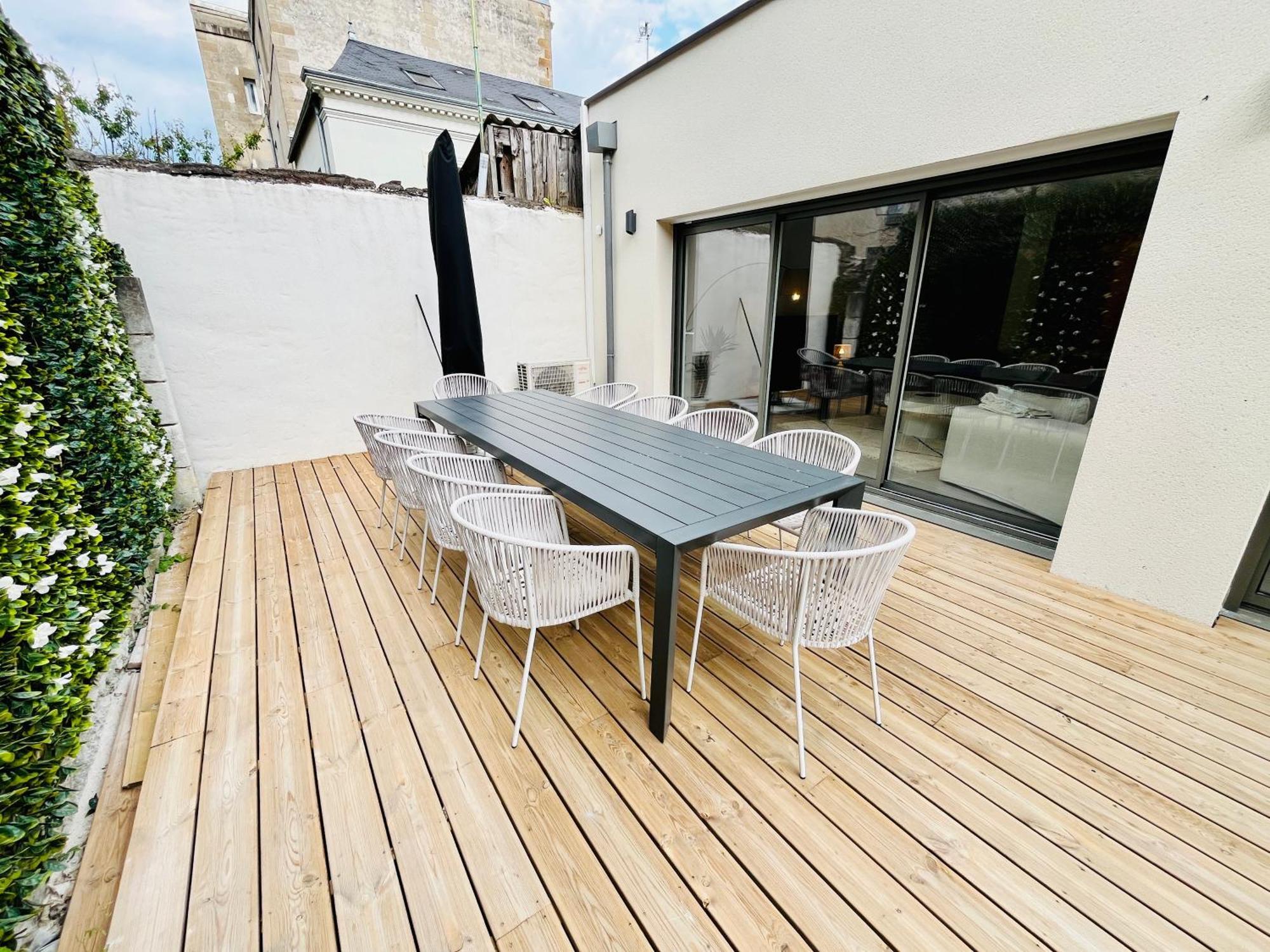 Holiday home Hypercentre, Spacieux, Lumineux, La Maison Du Rempart Tours